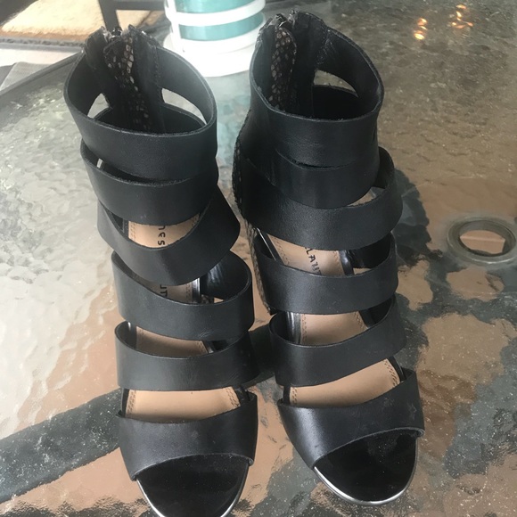 Heels - Picture 2 of 2